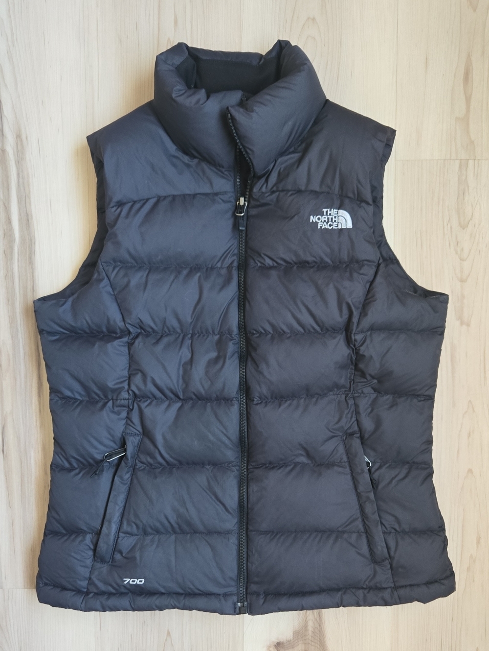The North Face Women's Nuptse 700 Down Puffer Vest, Black, Size Small